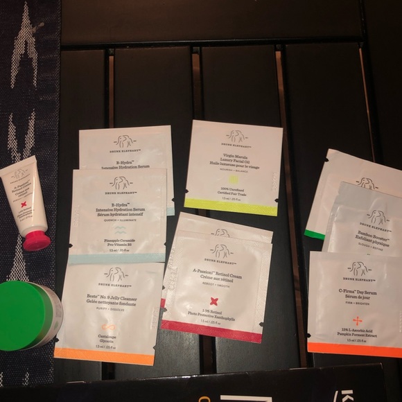 100% New Drunk Elephant Samples - Picture 1 of 4